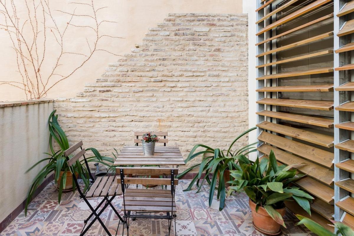 Disfruta Del Sol De Triana Desde Acogedor Y Original Piso Con Gran Terraza *